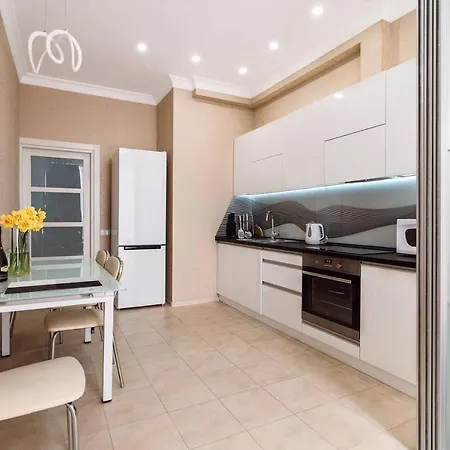 Gagarin Plaza Sea View Apart Arcadia 198